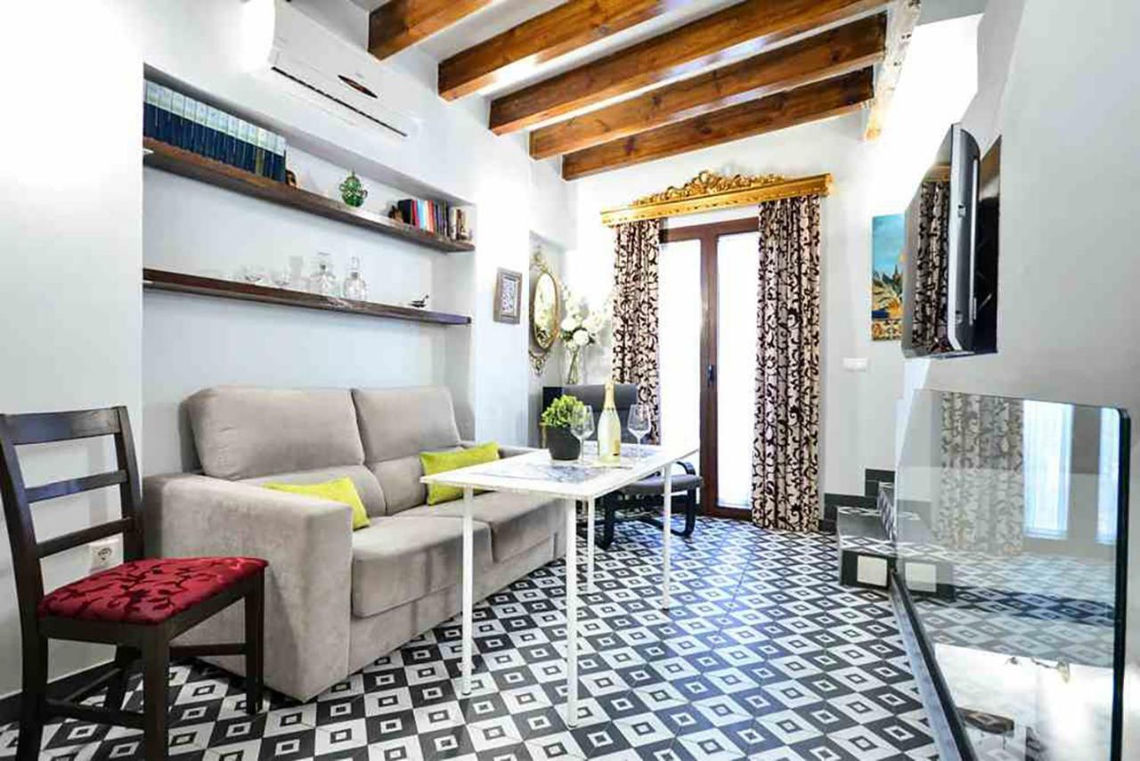 Casa Alfalfa 2 Dormitorios Terraza Y Solarium Privado Sevilla Eksteriør billede